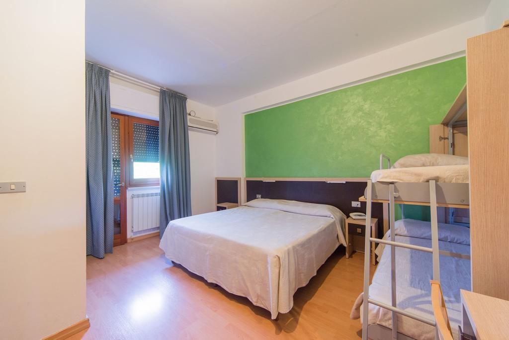 Hotel Del Camerlengo Fara San Martino Quarto foto